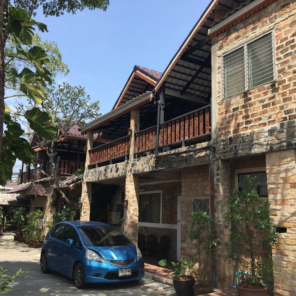 Baan Thai Homestay By Bgb Villas カタビーチ エクステリア 写真