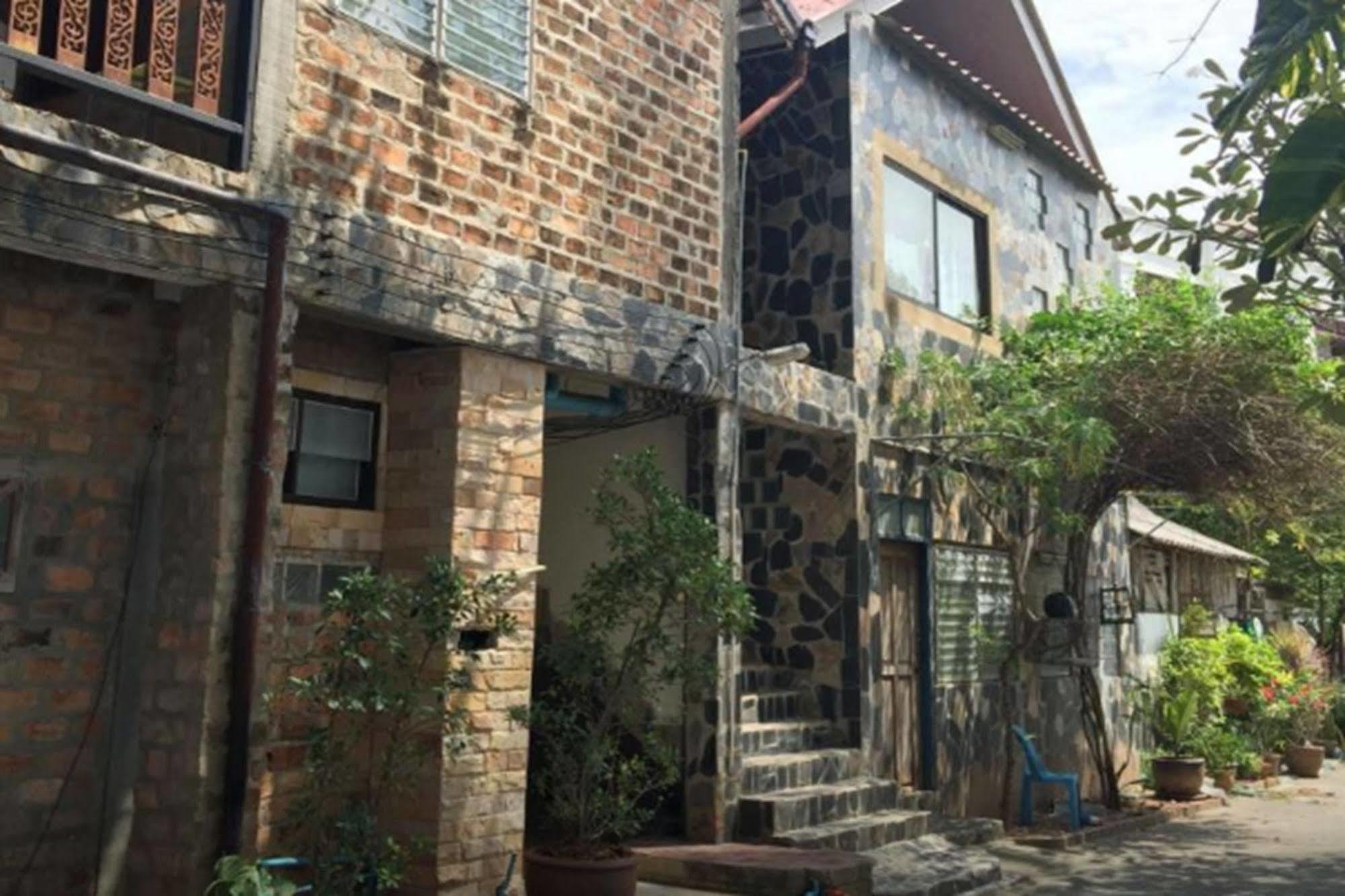 Baan Thai Homestay By Bgb Villas カタビーチ エクステリア 写真