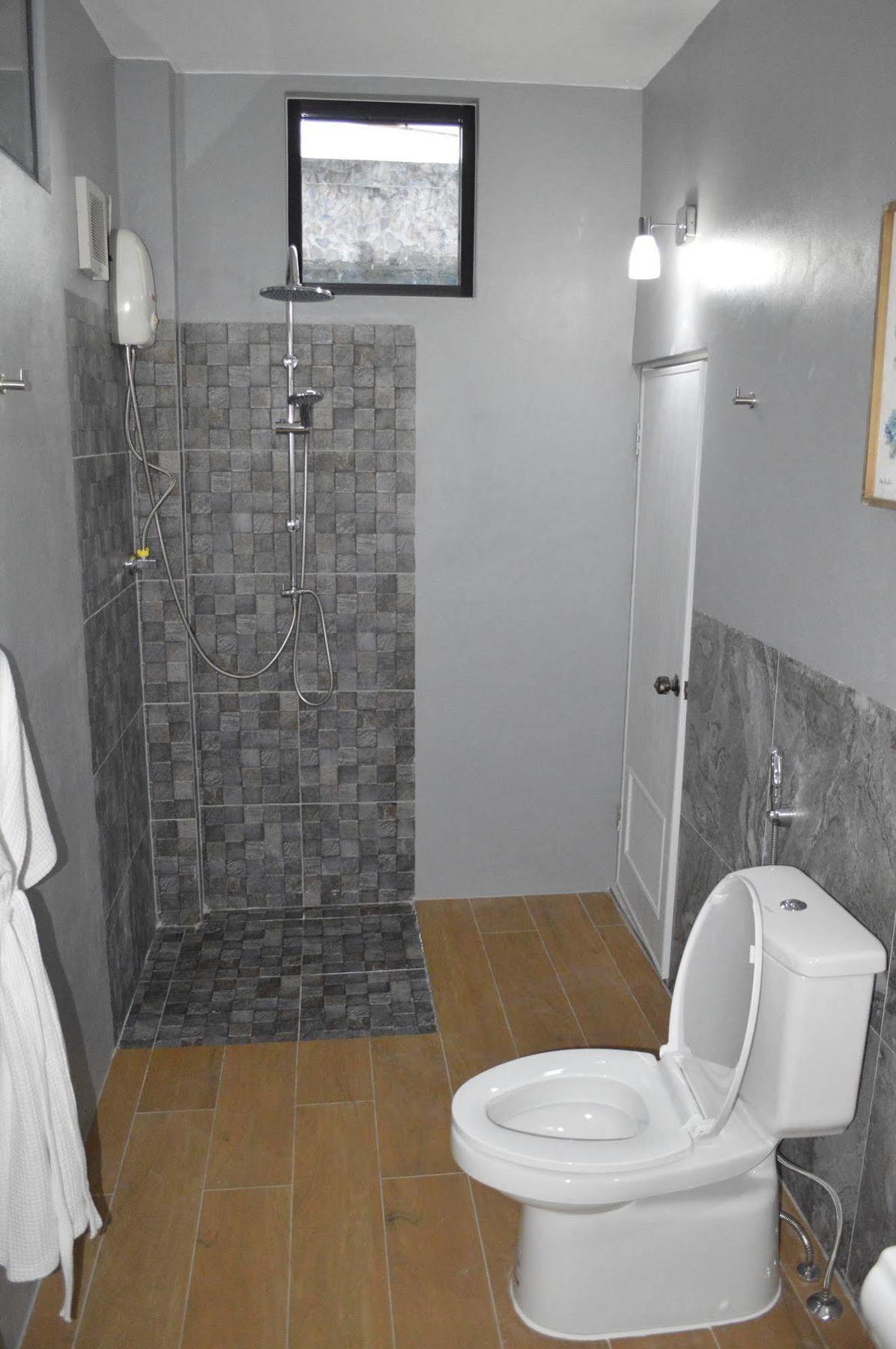 Baan Thai Homestay By Bgb Villas カタビーチ エクステリア 写真